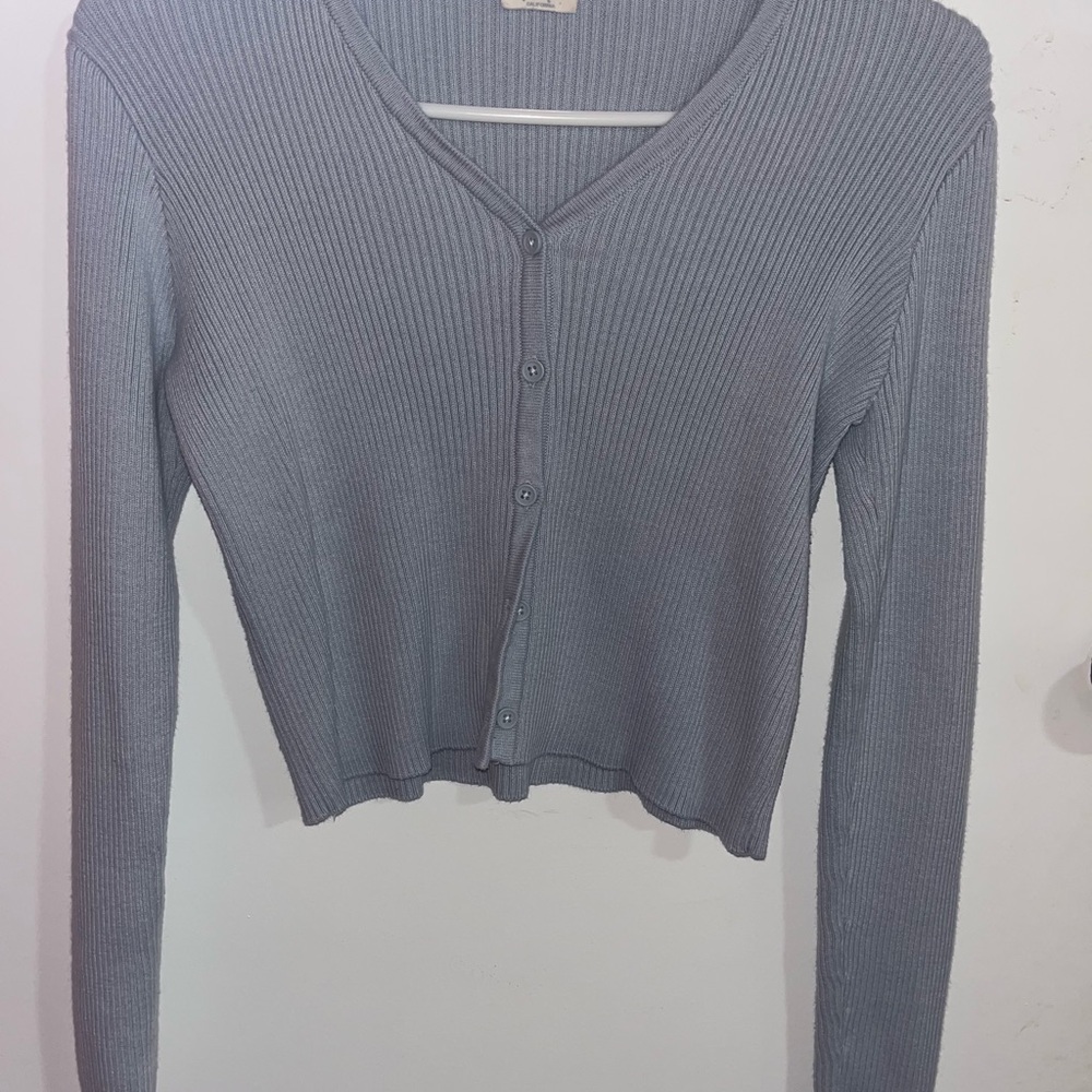 Gray Ribbed V-Neck Button-Up Top